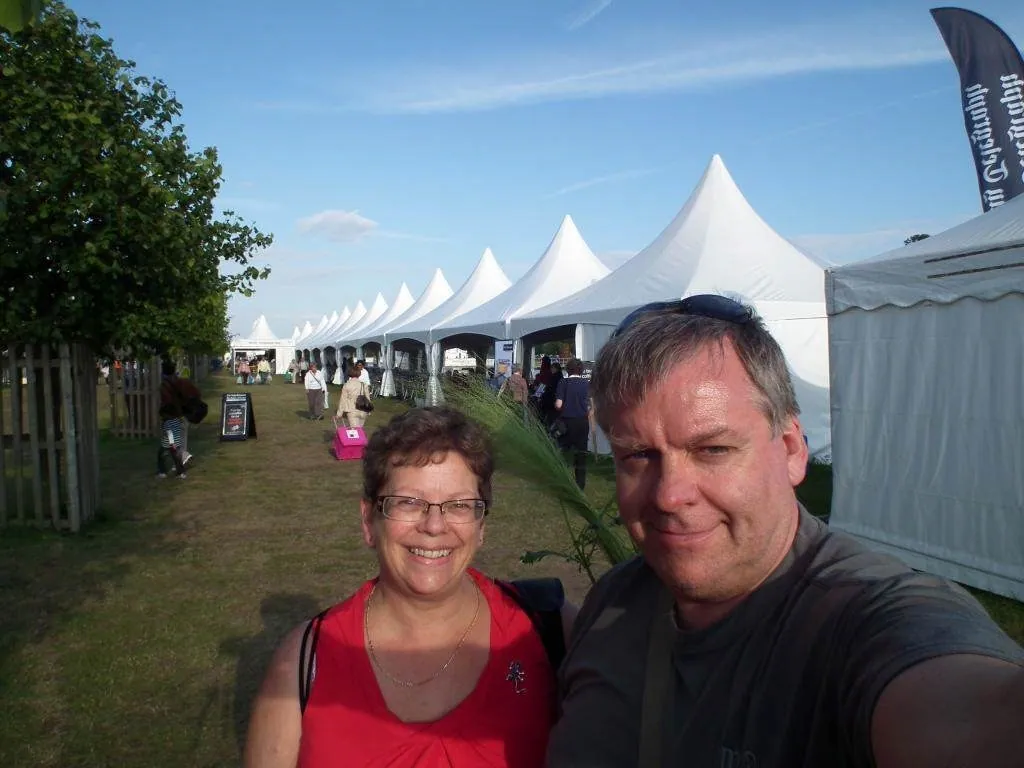 Hampton court palace flower show july 2011